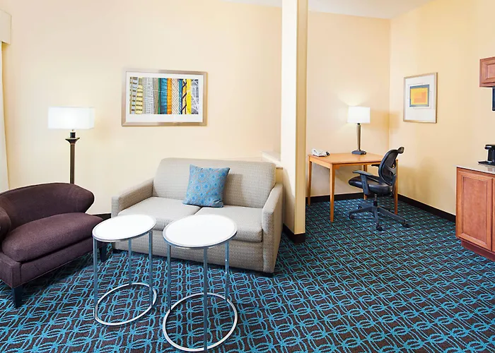 Fairfield & By Marriott South Hotel