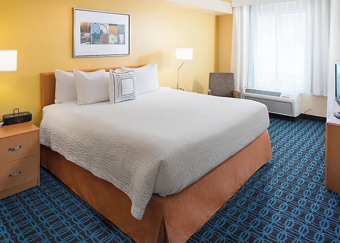 Fairfield & By Marriott South Lafayette
