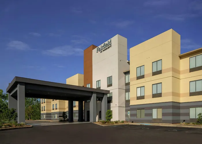 Fairfield & By Marriott South Hotel 3*